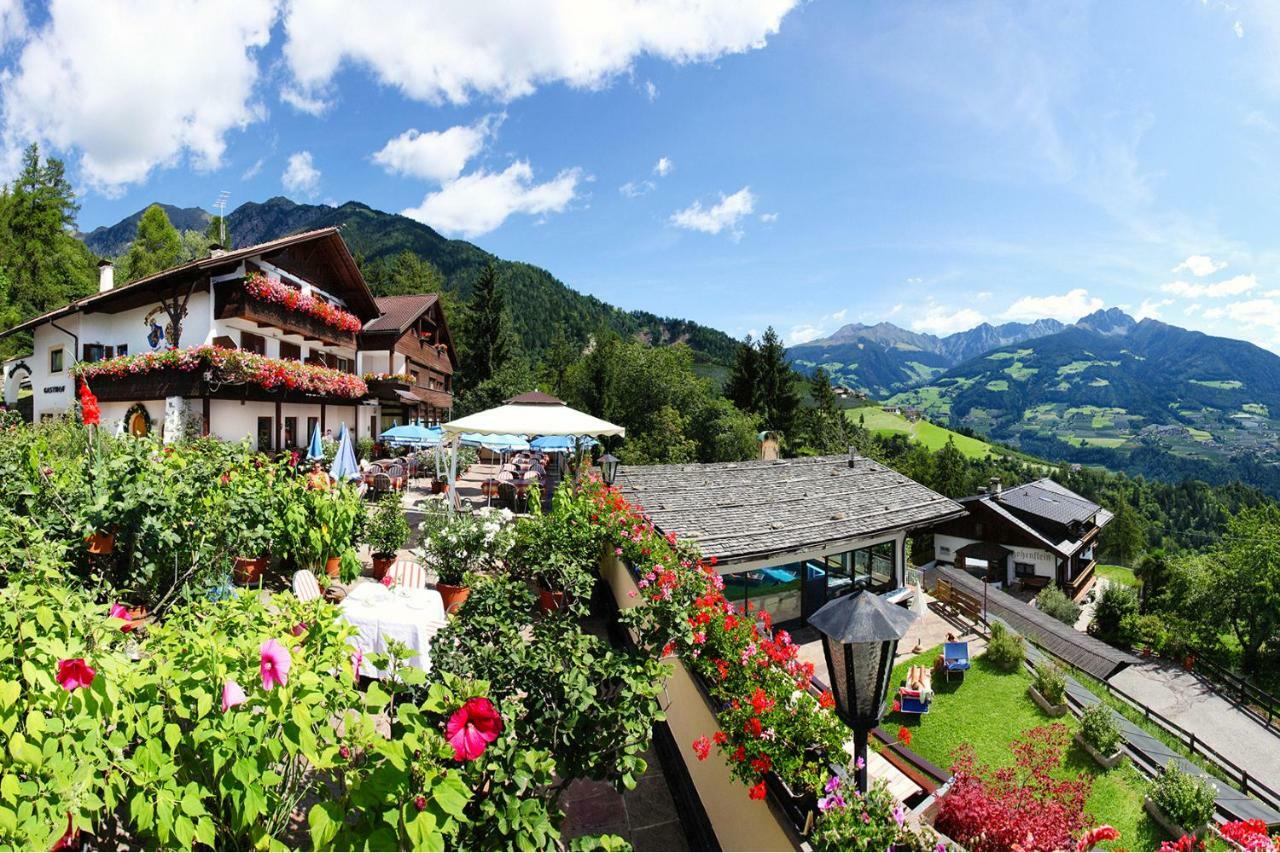 Hotel Tiroler Kreuz Exterior photo